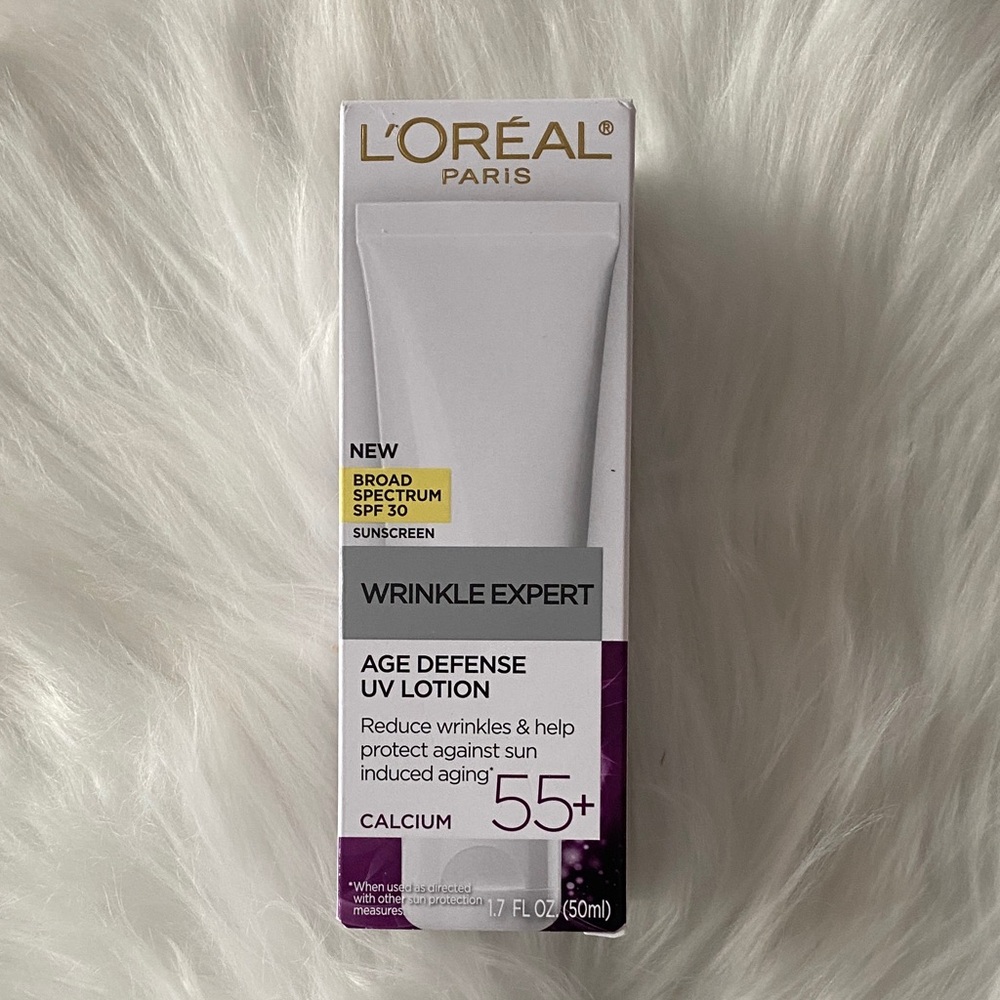 L'Oreal Wrinkle Expert Age Defense UV Lotion SPF 30 - New in box